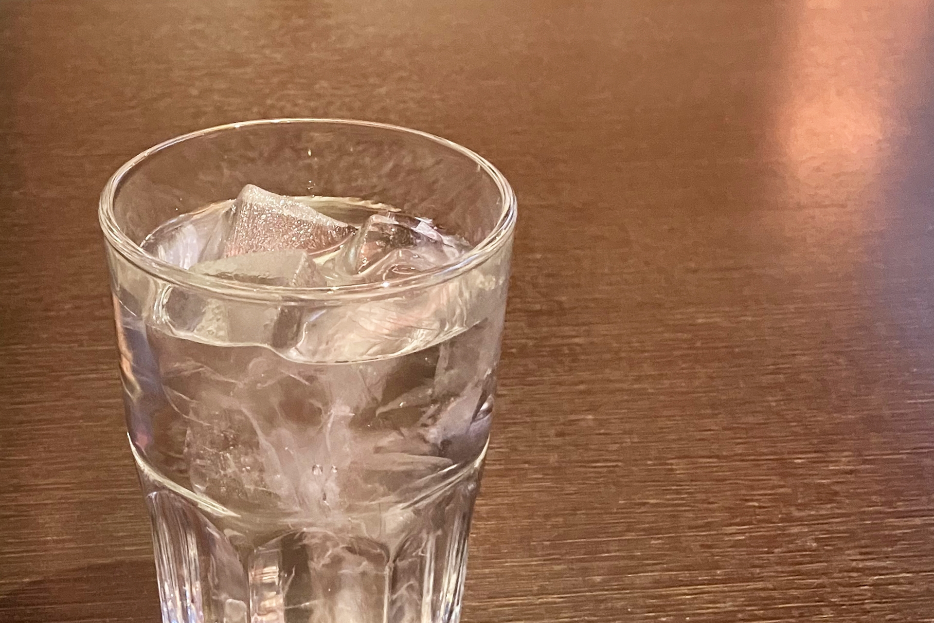 水分補給と治癒プロセスを改善します